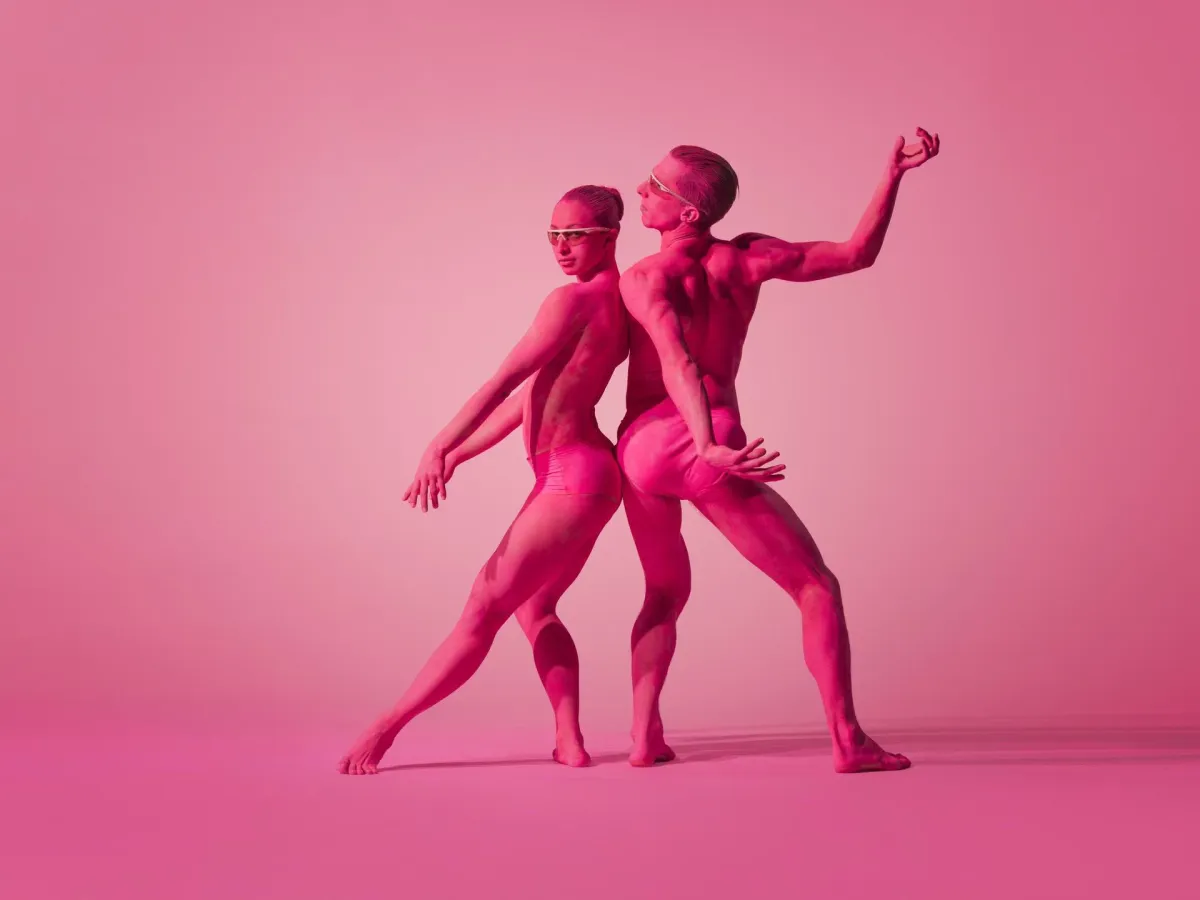 Pink Smoke - Club Guy & Roni Invites