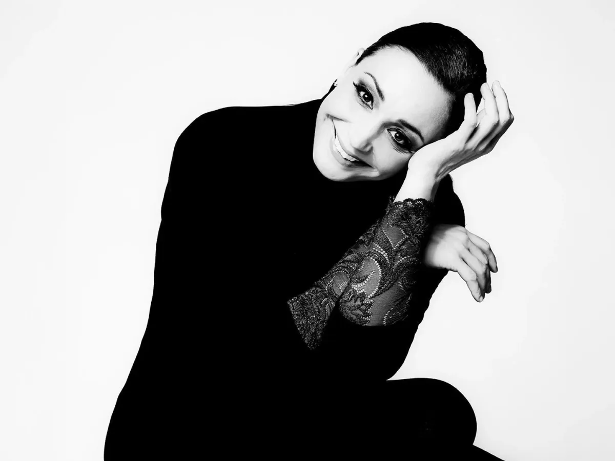 Isabelle Beernaert - ROUGE